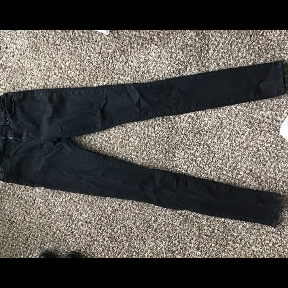 BDG 25W Black Skinny Jeans